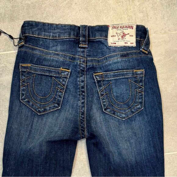 True Religion | Halle Midrise Capri - 24 NWT - Picture 1 of 12